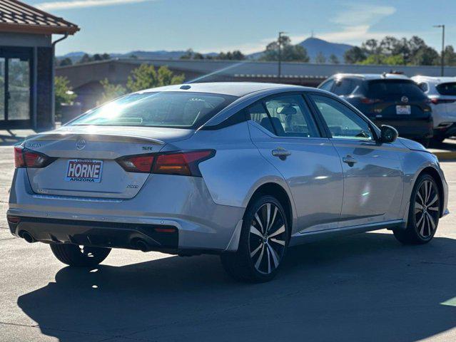 2022 Nissan Altima SR Intelligent AWD