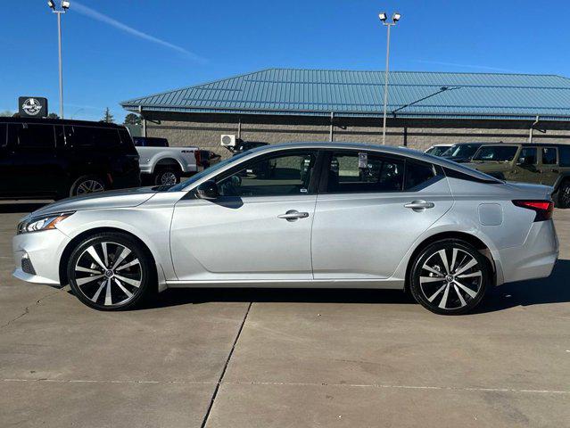 2022 Nissan Altima SR Intelligent AWD
