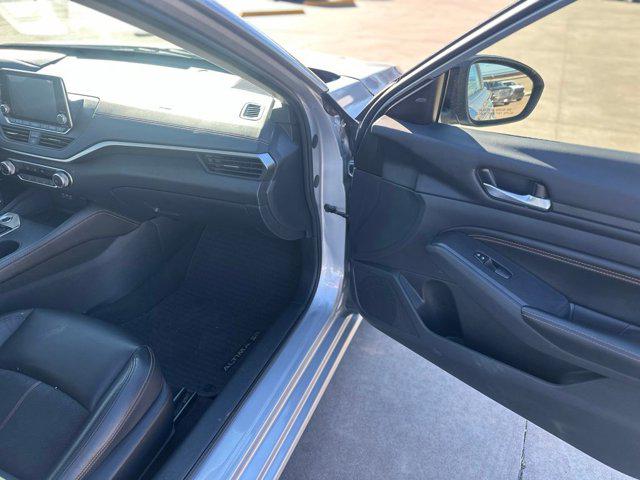 2022 Nissan Altima SR Intelligent AWD