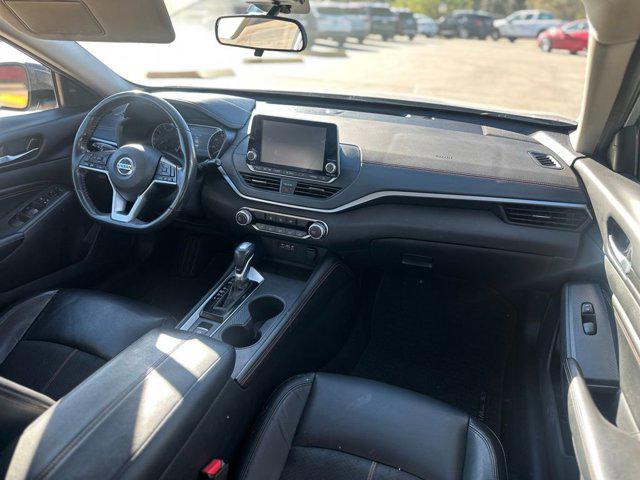2022 Nissan Altima SR Intelligent AWD