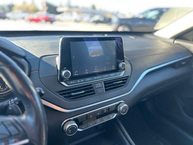 2022 Nissan Altima SR Intelligent AWD