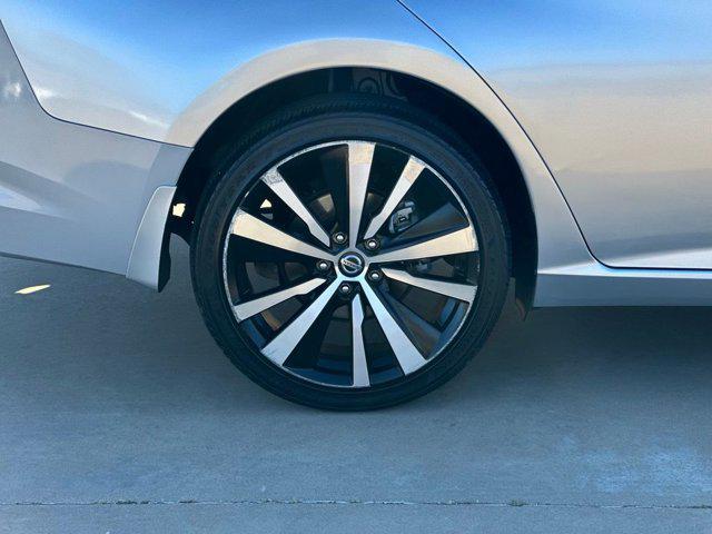 2022 Nissan Altima SR Intelligent AWD