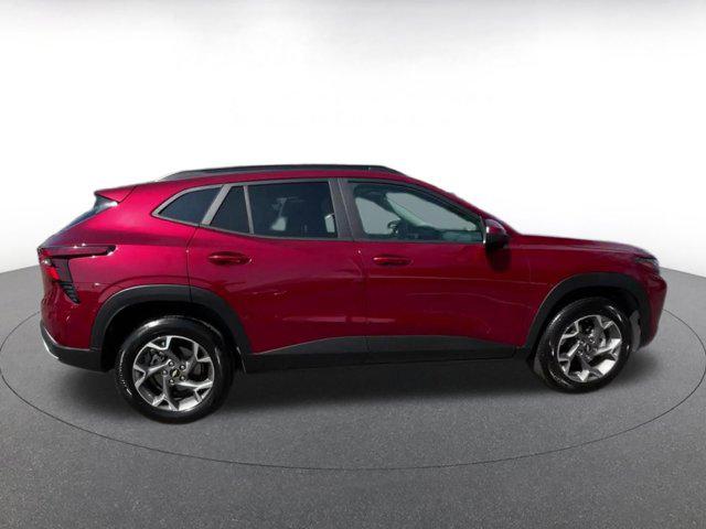 2025 Chevrolet Trax FWD LT