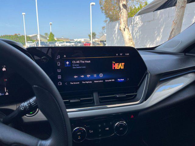2025 Chevrolet Trax FWD LT