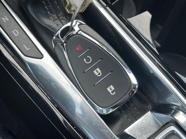 2025 Chevrolet Trax FWD LT