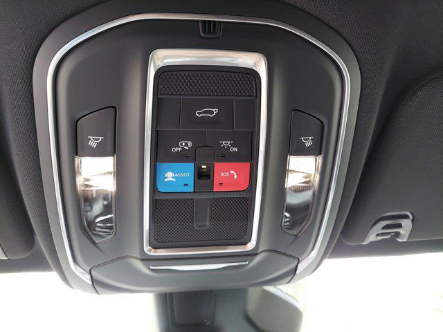 2026 Jeep Grand Wagoneer Limited Altitude 4x4
