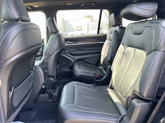 2026 Jeep Grand Cherokee L Limited 4x4