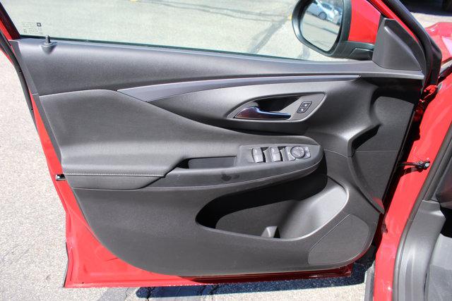 2026 Buick NV Preferred FWD