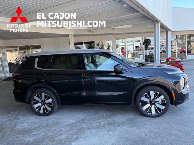 2025 Mitsubishi Outlander Platinum Edition