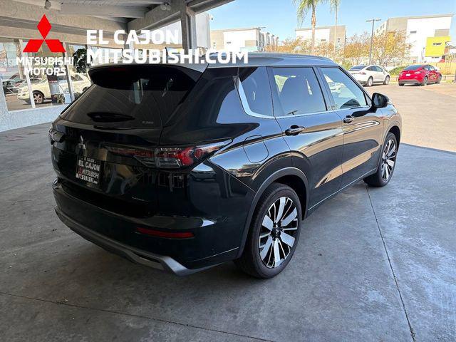 2025 Mitsubishi Outlander Platinum Edition