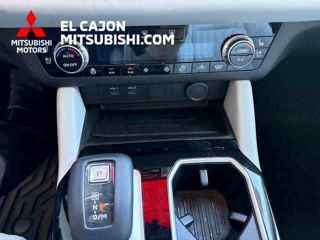 2025 Mitsubishi Outlander Platinum Edition