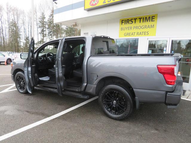 2019 Nissan Titan SV