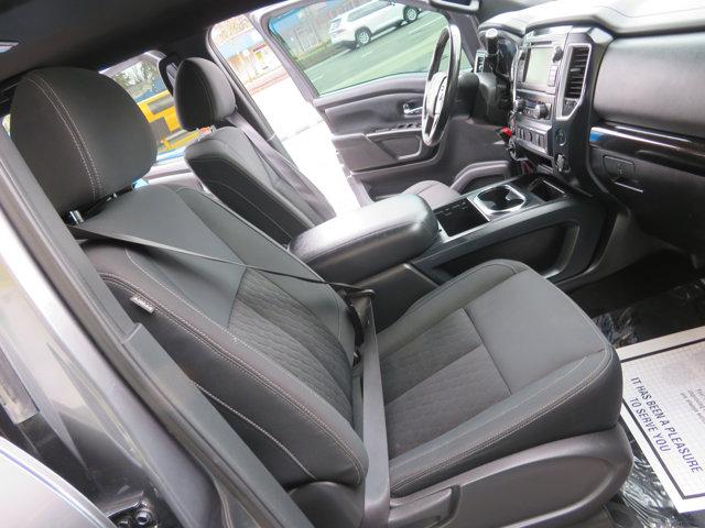 2019 Nissan Titan SV