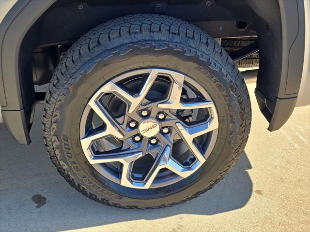 2026 GMC Sierra 1500 Crew Cab, Short Bed, SLE, 4WD