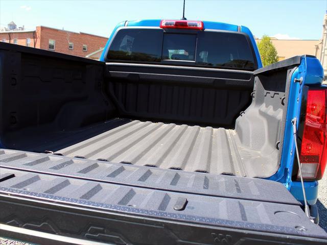 2023 Chevrolet Colorado 4WD Crew Cab Short Box Trail Boss