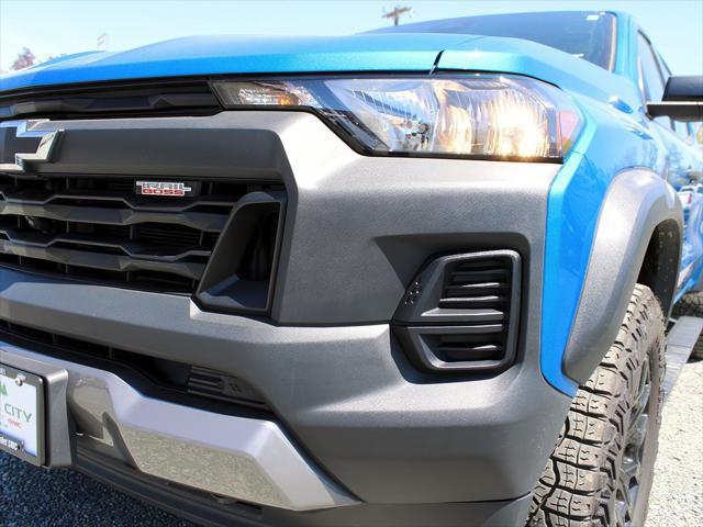 2023 Chevrolet Colorado 4WD Crew Cab Short Box Trail Boss