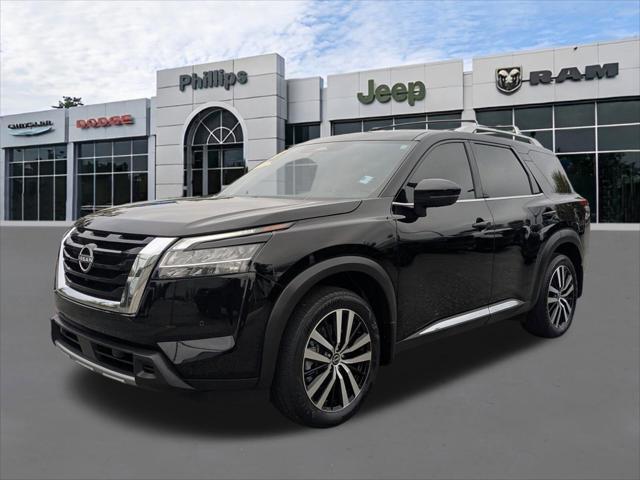 2024 Nissan Pathfinder Platinum FWD