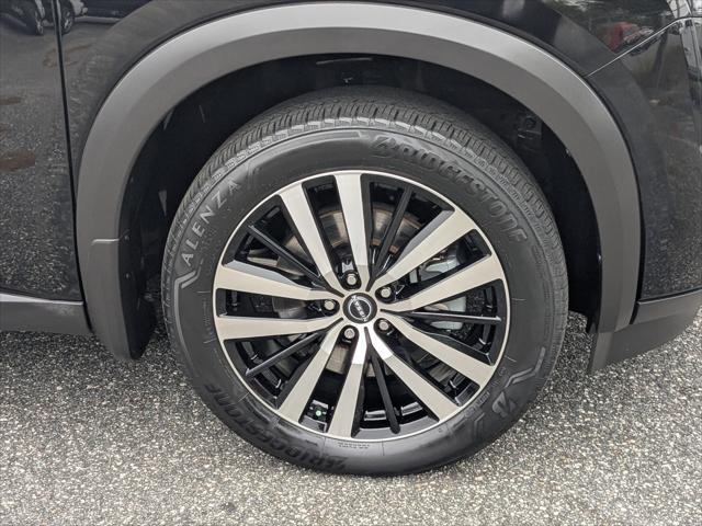 2024 Nissan Pathfinder Platinum FWD