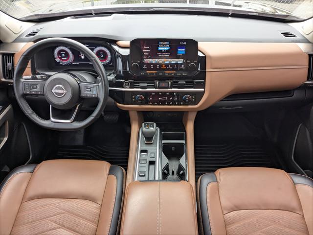 2024 Nissan Pathfinder Platinum FWD