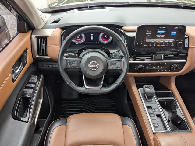 2024 Nissan Pathfinder Platinum FWD