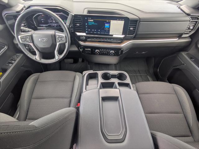 2024 Chevrolet Silverado 1500 4WD Crew Cab Short Bed RST