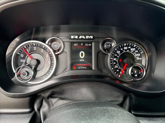 2019 Ram 1500 Big Horn/Lone Star Crew Cab 4x4 5'7" Box