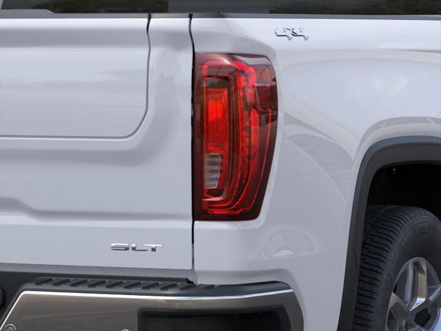 2026 GMC Sierra 1500 Crew Cab, Short Bed, SLT, 4WD
