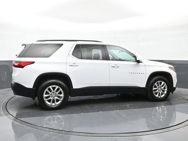 2020 Chevrolet Traverse AWD LT Cloth