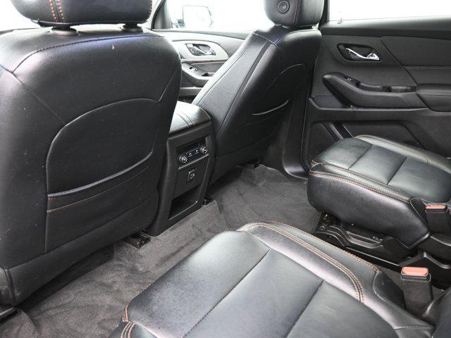 2020 Chevrolet Traverse AWD LT Cloth