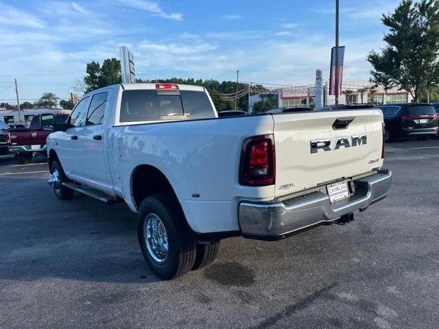 2026 RAM Ram 3500 RAM 3500 TRADESMAN CREW CAB 4X4 8 BOX 2026 RAM Ram 3500 RAM 3500 TRADESMAN CREW CAB 4X4 8 BOX