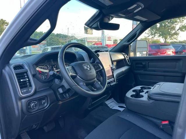 2026 Ram 3500 Tradesman Crew Cab 4x4 8 Box