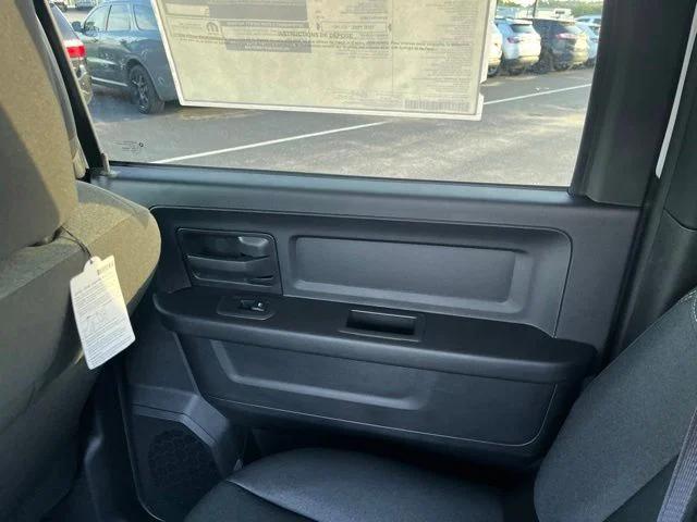 2026 Ram 3500 Tradesman Crew Cab 4x4 8 Box