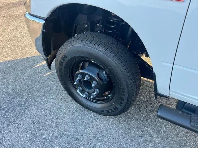 2026 Ram 3500 Tradesman Crew Cab 4x4 8 Box