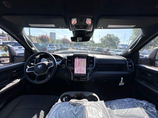 2026 RAM Ram 2500 RAM 2500 BLACK EXPRESS CREW CAB 4X4 64 BOX 2026 RAM Ram 2500 RAM 2500 BLACK EXPRESS CREW CAB 4X4 64 BOX