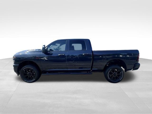 2026 RAM Ram 2500 RAM 2500 BLACK EXPRESS CREW CAB 4X4 64 BOX 2026 RAM Ram 2500 RAM 2500 BLACK EXPRESS CREW CAB 4X4 64 BOX
