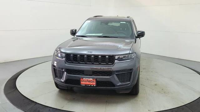 2026 Jeep Grand Cherokee L GRAND CHEROKEE L LAREDO ALTITUDE 4X4