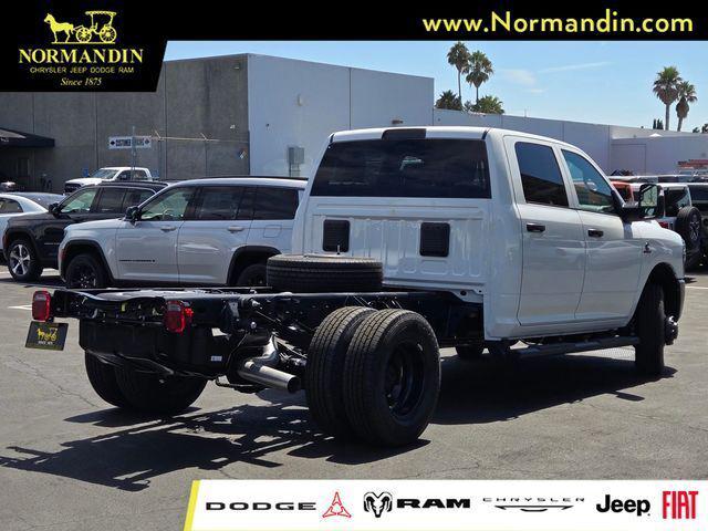 2026 RAM Ram 3500 Chassis Cab RAM 3500 TRADESMAN CREW CAB CHASSIS 4X4 60 CA
