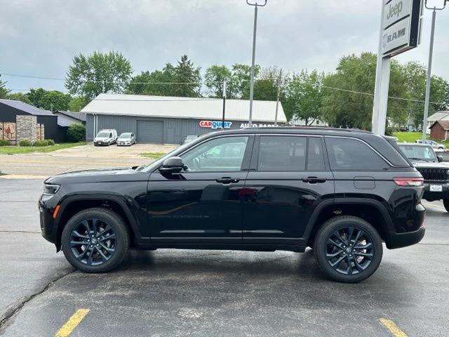 2026 Jeep Grand Cherokee 85th Anniversary Edition