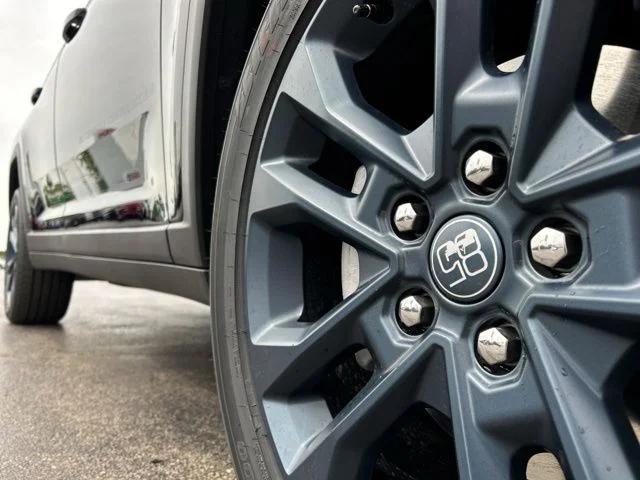 2026 Jeep Grand Cherokee 85th Anniversary Edition