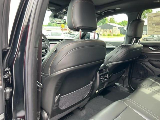 2026 Jeep Grand Cherokee 85th Anniversary Edition