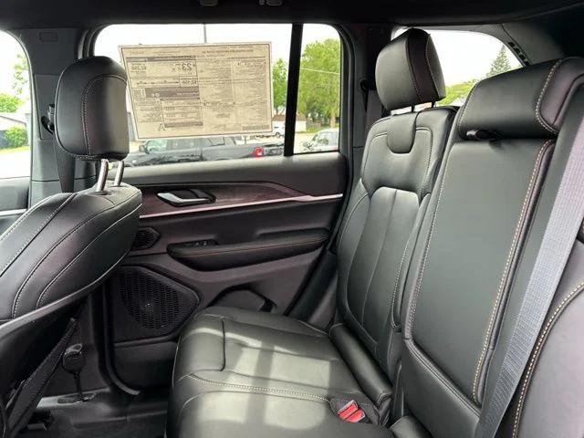 2026 Jeep Grand Cherokee 85th Anniversary Edition