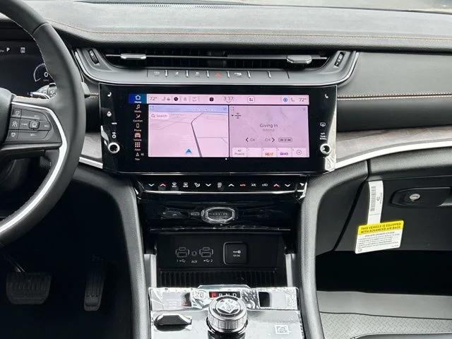 2026 Jeep Grand Cherokee 85th Anniversary Edition