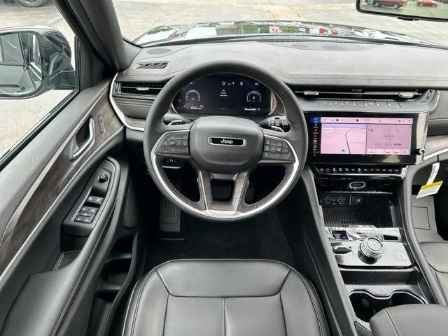 2026 Jeep Grand Cherokee 85th Anniversary Edition