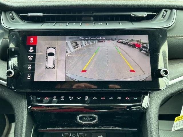 2026 Jeep Grand Cherokee 85th Anniversary Edition