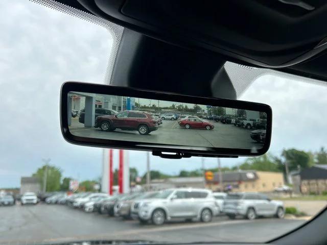 2026 Jeep Grand Cherokee 85th Anniversary Edition