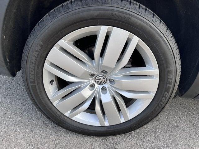 2018 Volkswagen Atlas 3.6L V6 SEL Premium