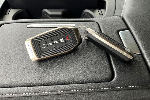 2026 INFINITI QX80 LUXE AWD