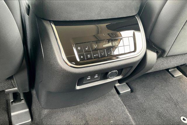 2026 INFINITI QX80 LUXE AWD