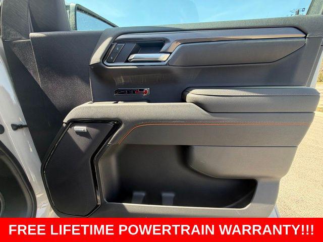 2026 GMC Sierra 1500 Crew Cab, Standard Bed, AT4, 4WD