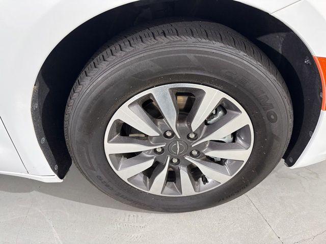2023 Chrysler Pacifica Hybrid Limited